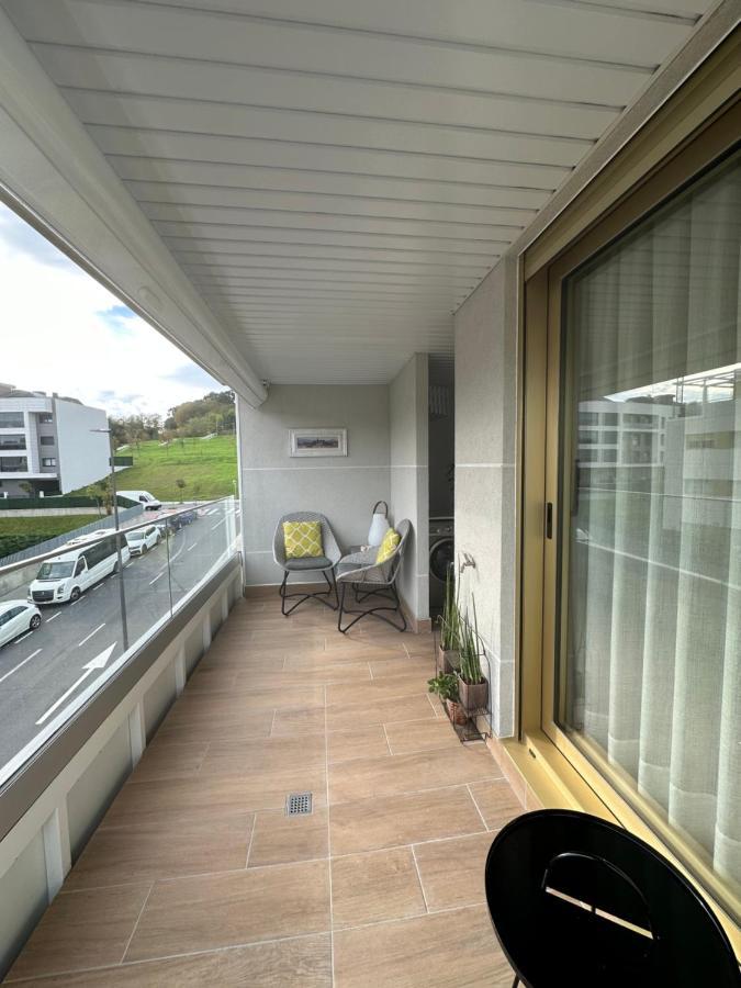 A Estrenar Amplio Con Piscina Y Parking Getxo Exterior foto